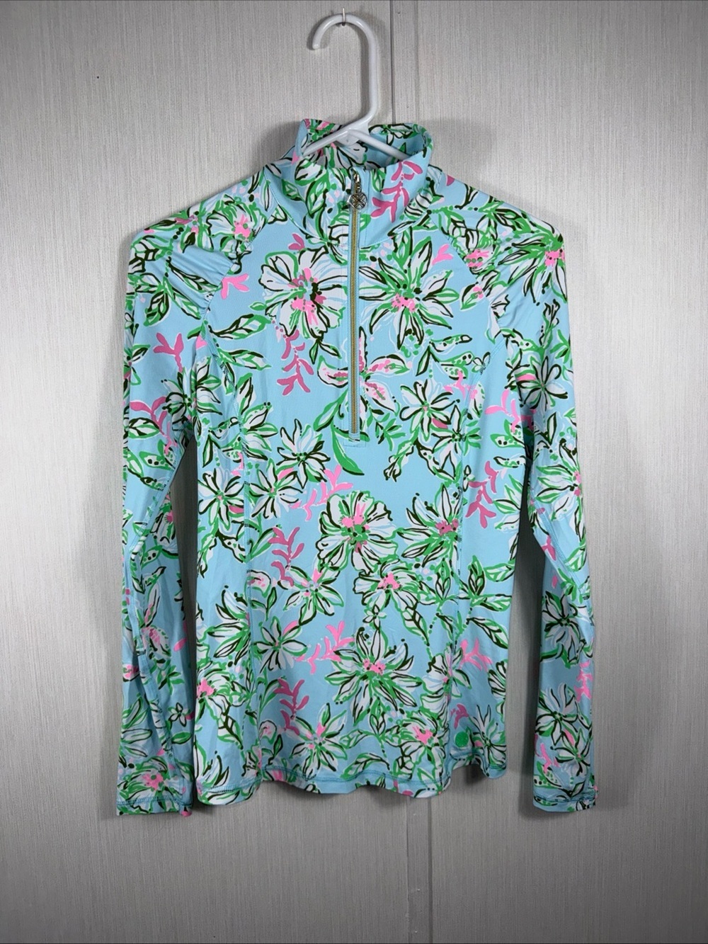 NWOT LILLY PULITZER Justine Luxletic 1/2 Zip Blue Blossom Try Your Zest XS